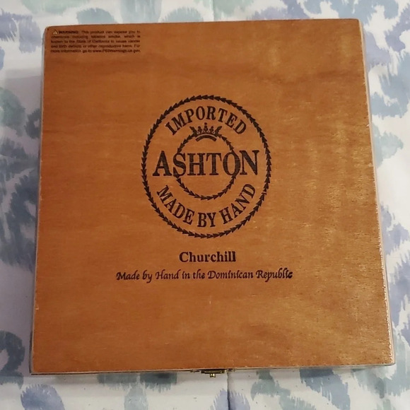 Ashton Wooden Hinged Cigar Box Empty - Picture 1 of 10